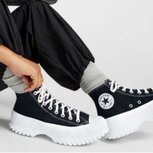 Converse | Unisex Black/White Lugged 2.0 Platform Chuck Taylor High-Top Sneakers
